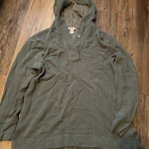 athleta green/blue sweatshirt with buttons and hood